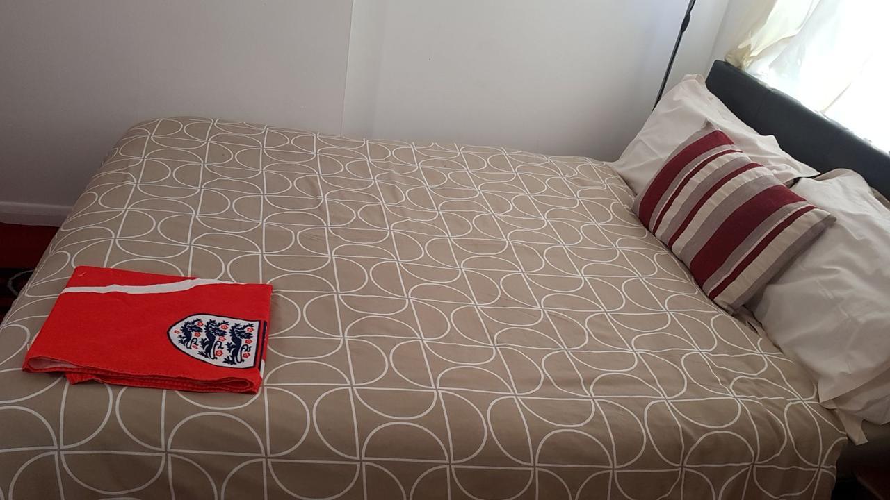 Hatfield Suites Buitenkant foto